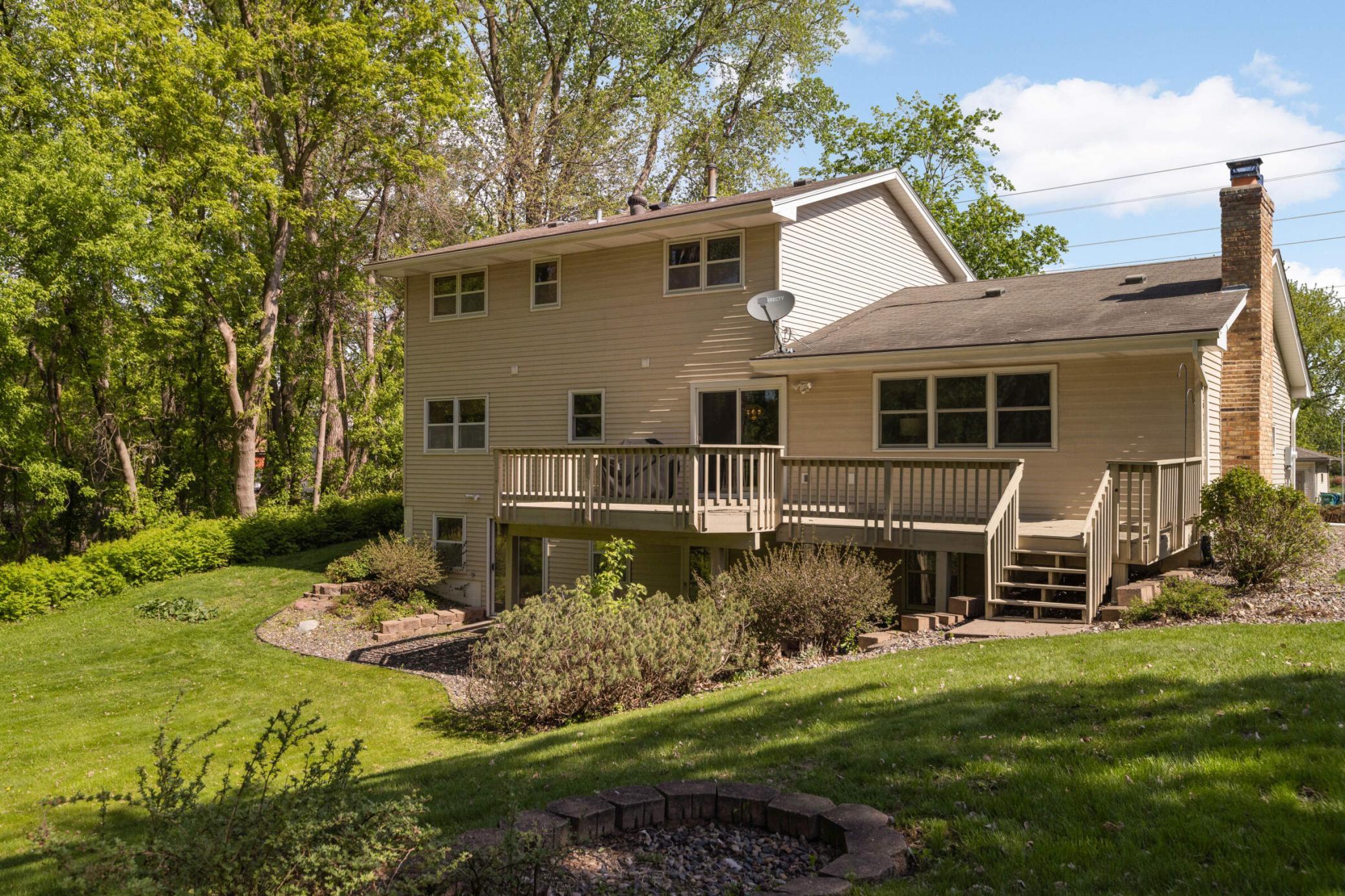 2405 Erin Court