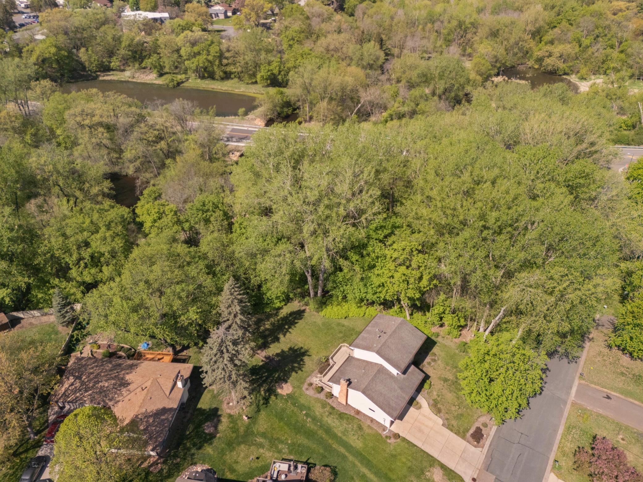 2405 Erin Court