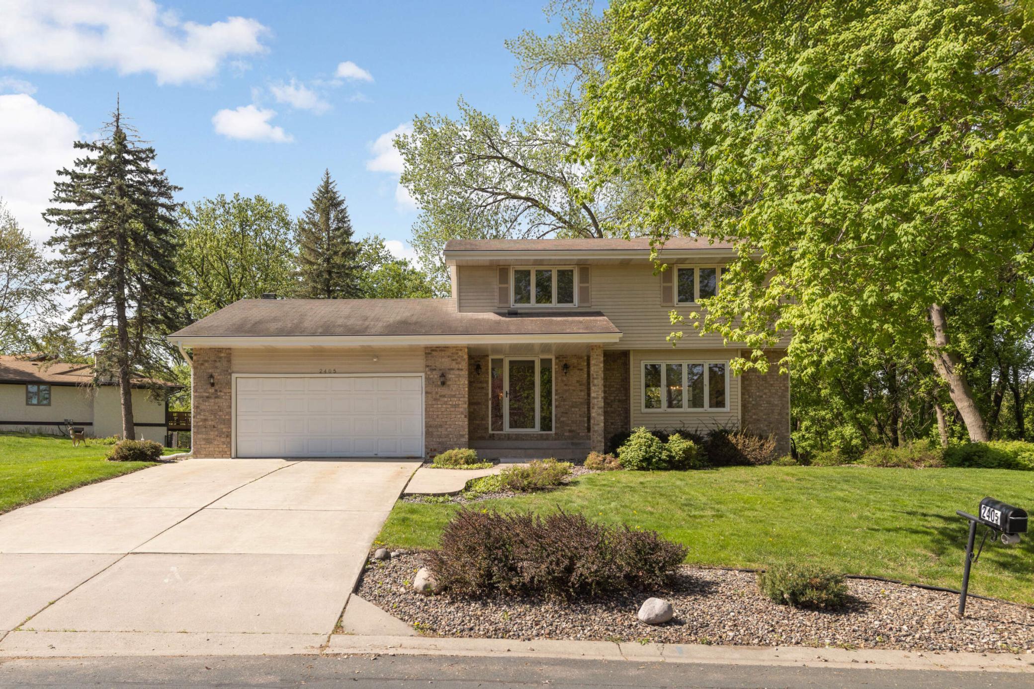 2405 Erin Court