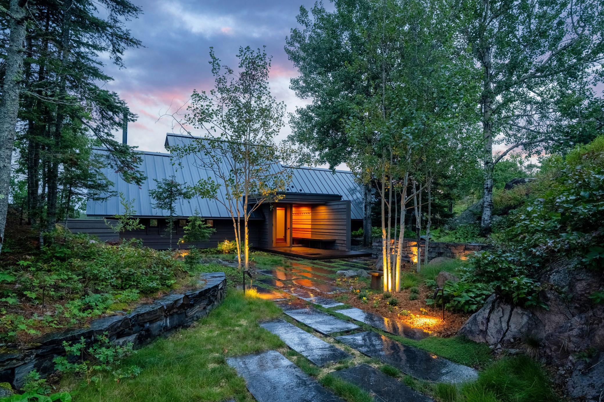 5725 Illgen Pines