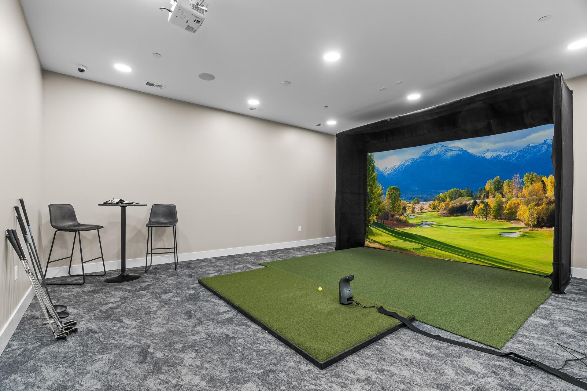 1 Hill Farm Road Unit: 105