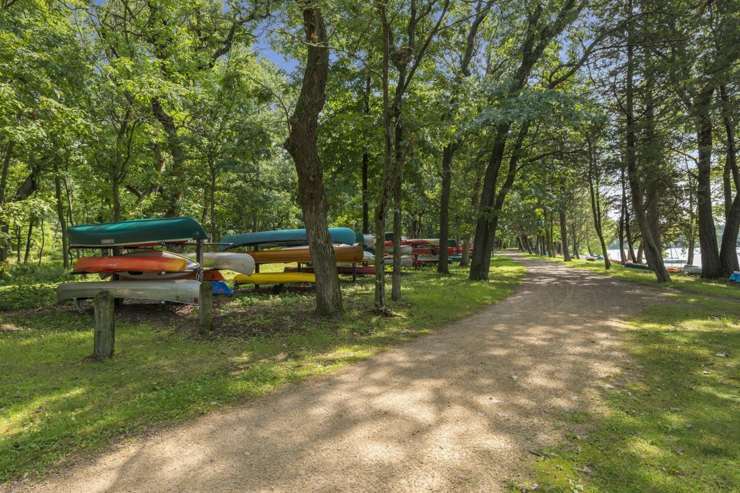 1 Hill Farm Road Unit: 105