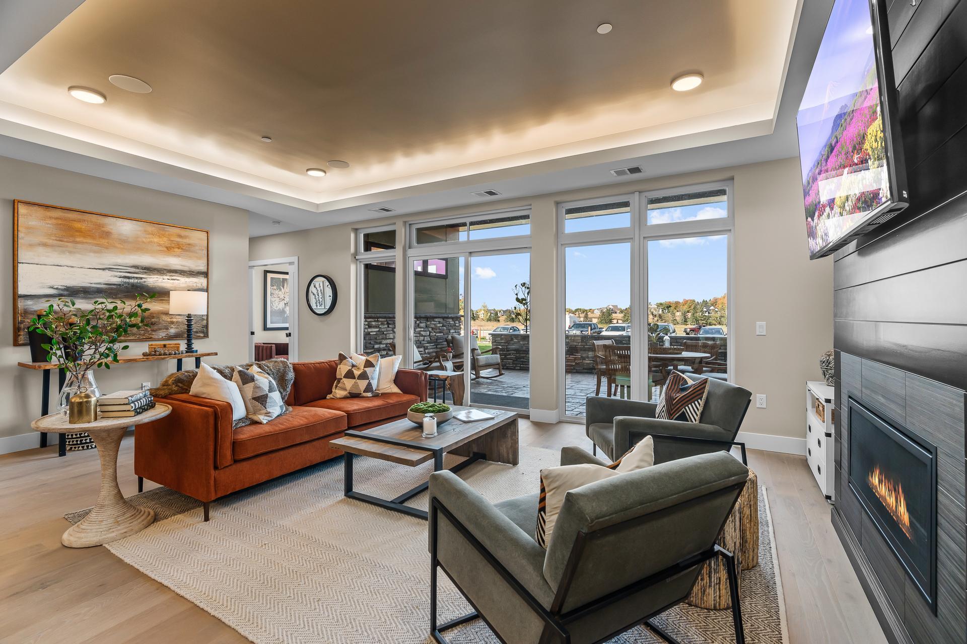 1 Hill Farm Road Unit: 105