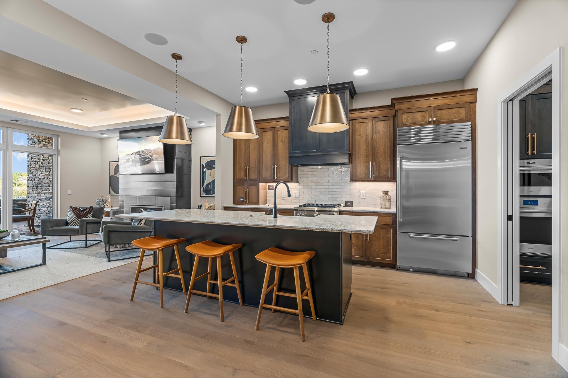 1 Hill Farm Road Unit: 105