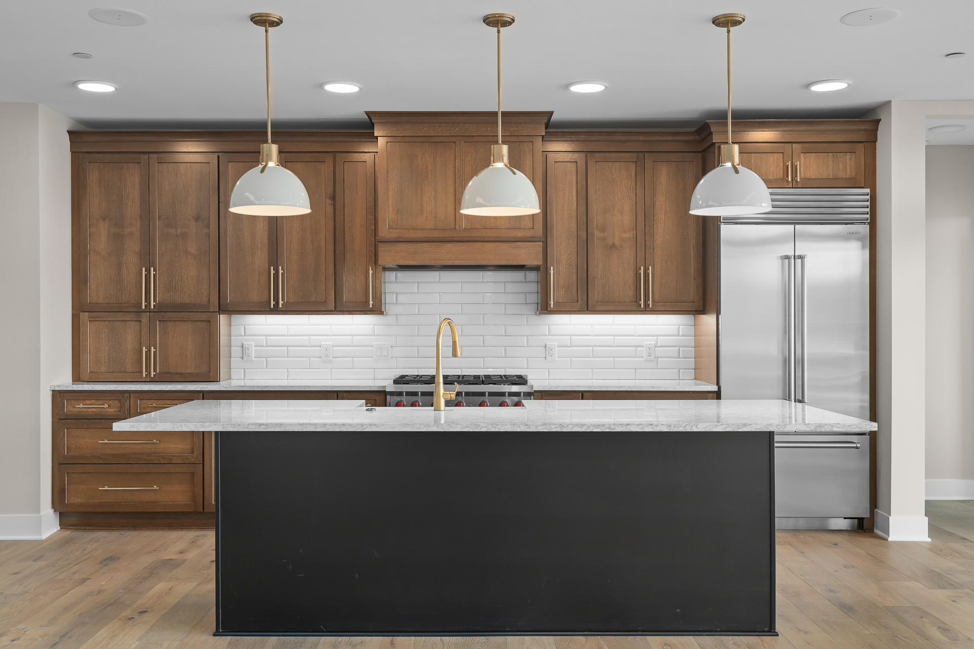 1 Hill Farm Rd Unit: 109