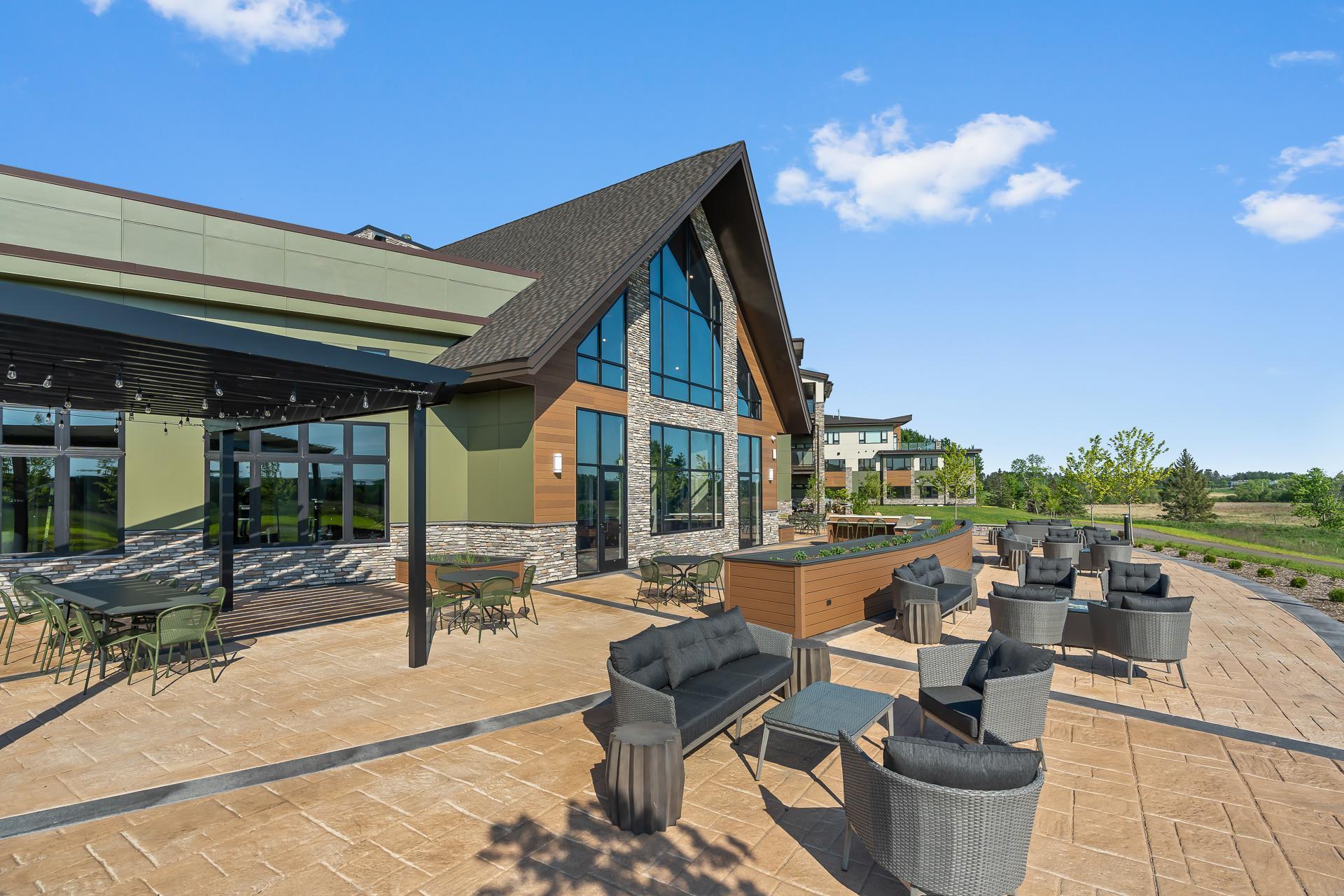 1 Hill Farm Rd Unit: 109