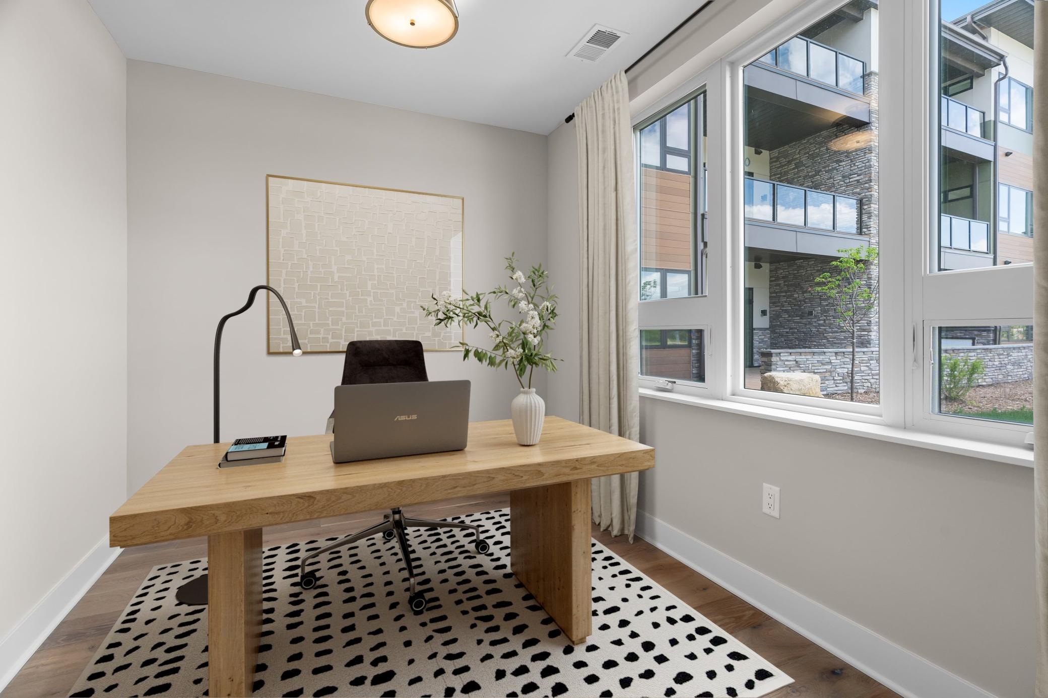 1 Hill Farm Rd Unit: 109