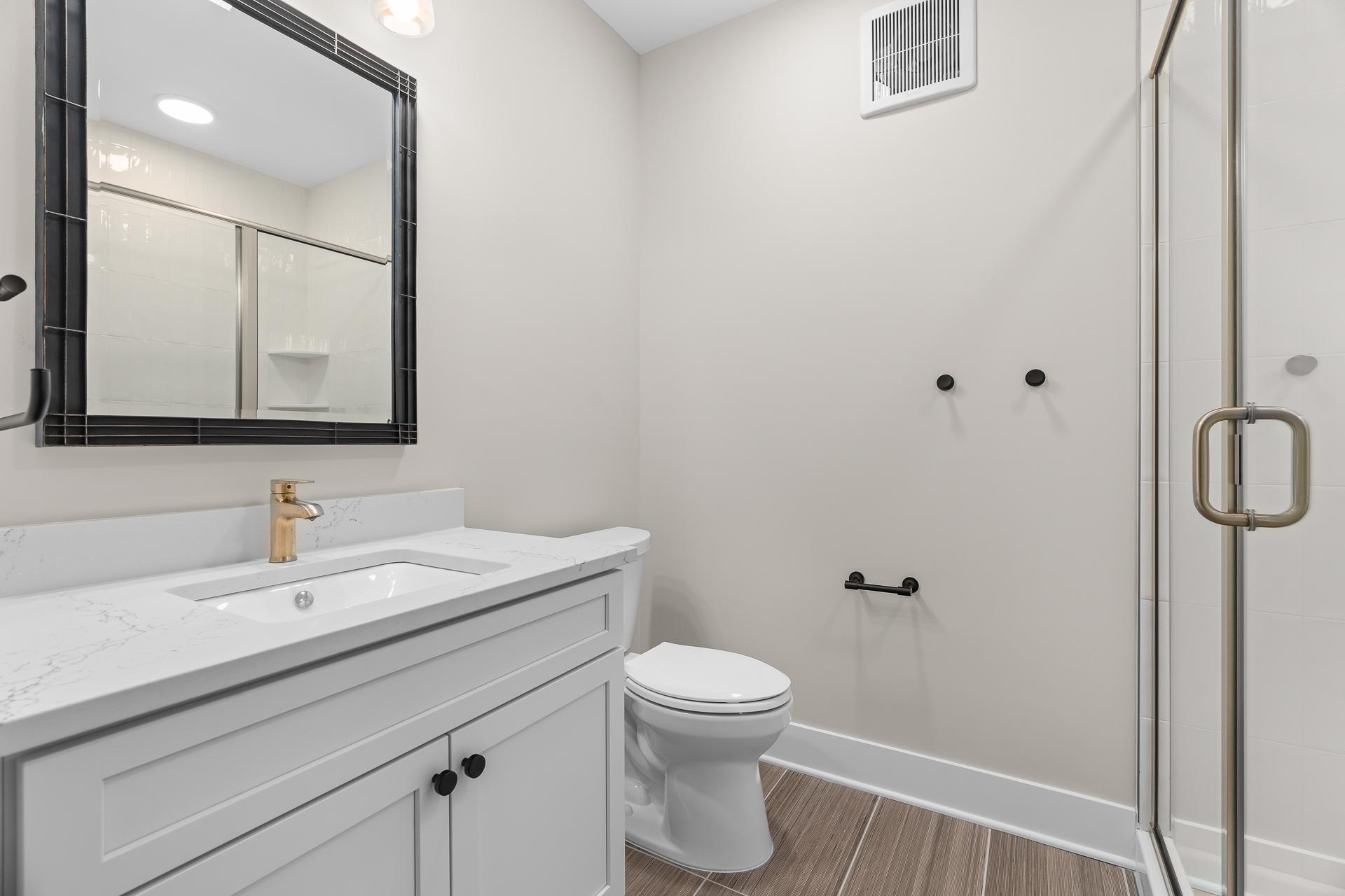 1 Hill Farm Rd Unit: 109