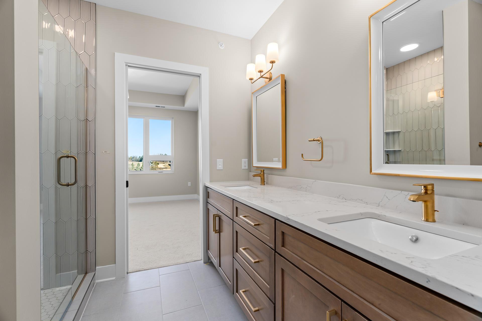 1 Hill Farm Road Unit: 303