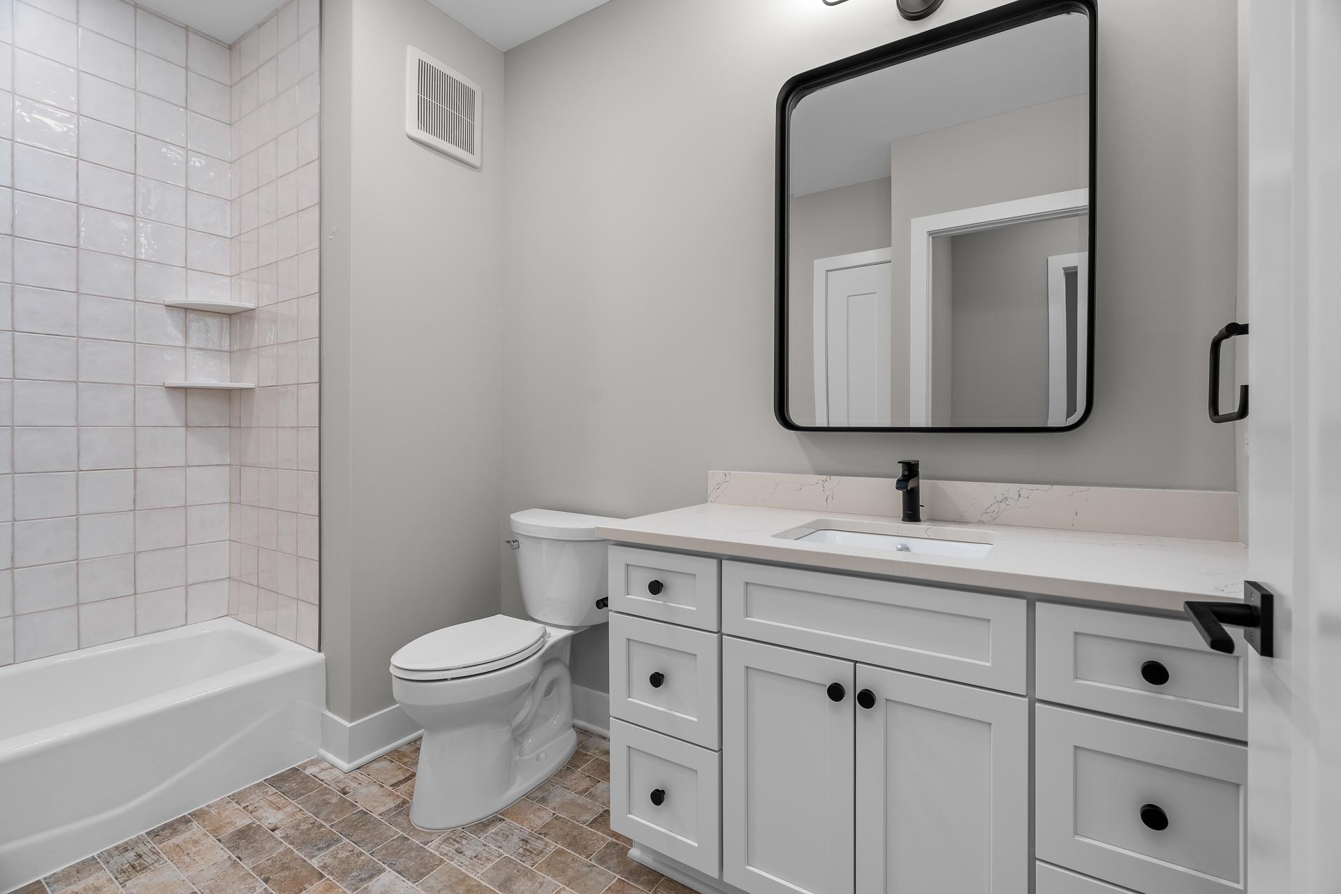 1 Hill Farm Road Unit: 303