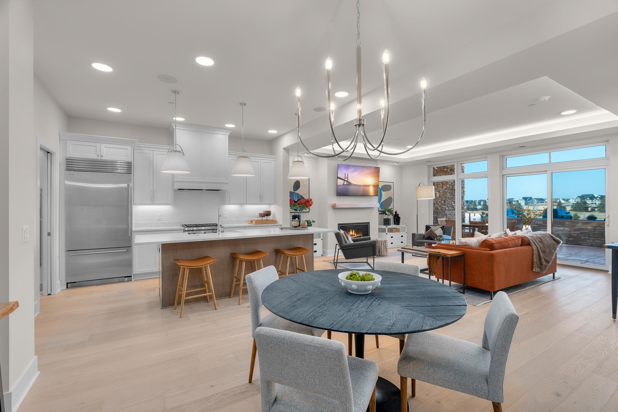 1 Hill Farm Rd Unit: 107