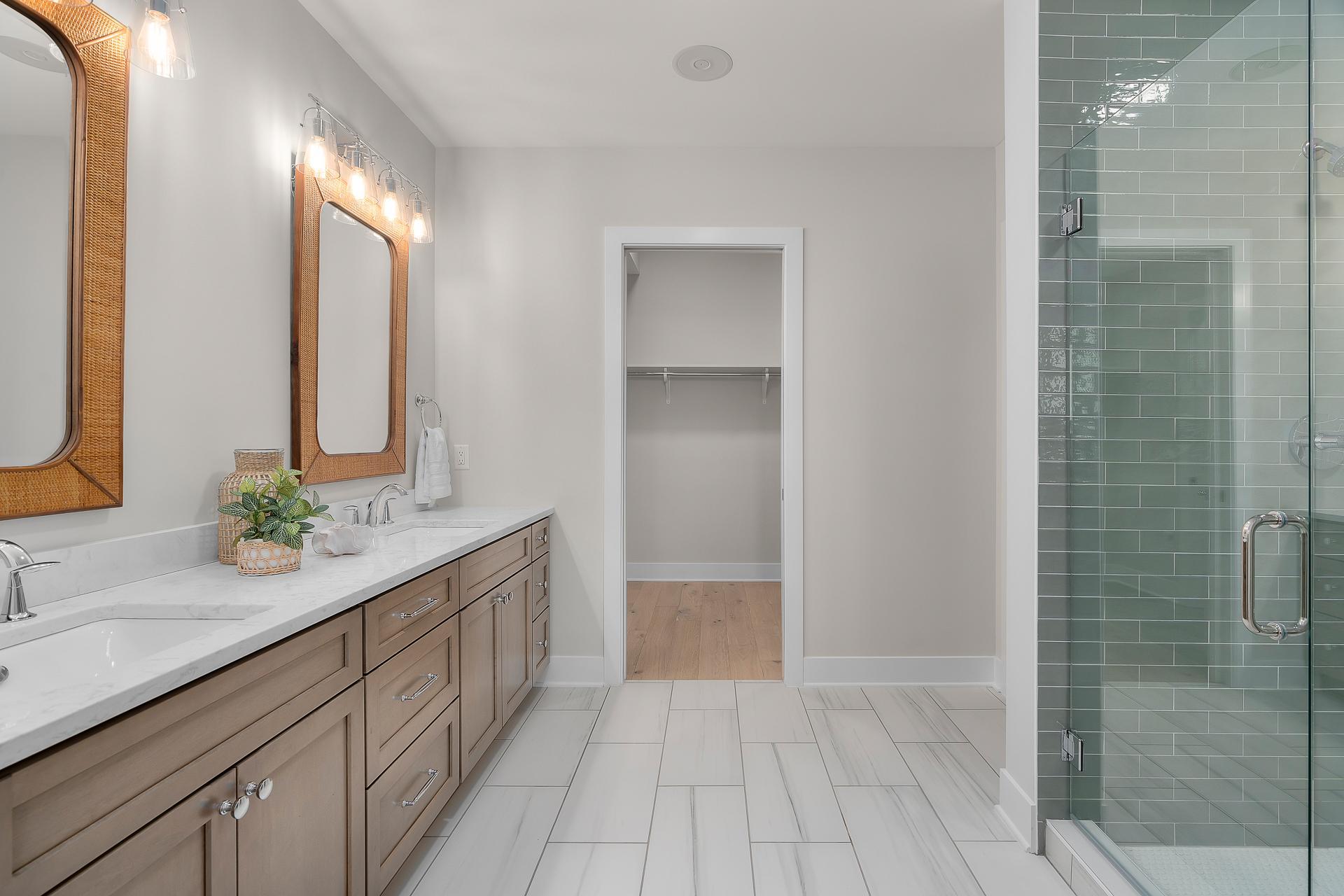 1 Hill Farm Rd Unit: 107