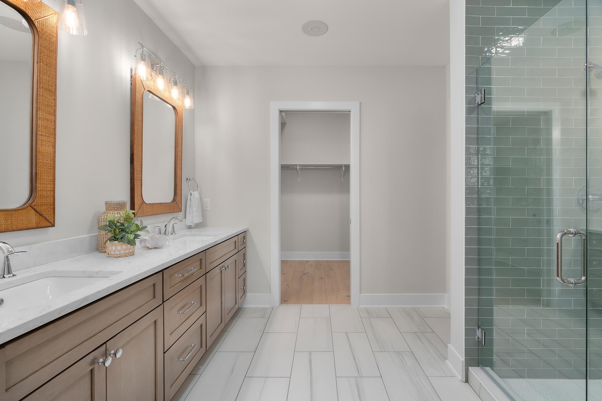 1 Hill Farm Rd Unit: 107