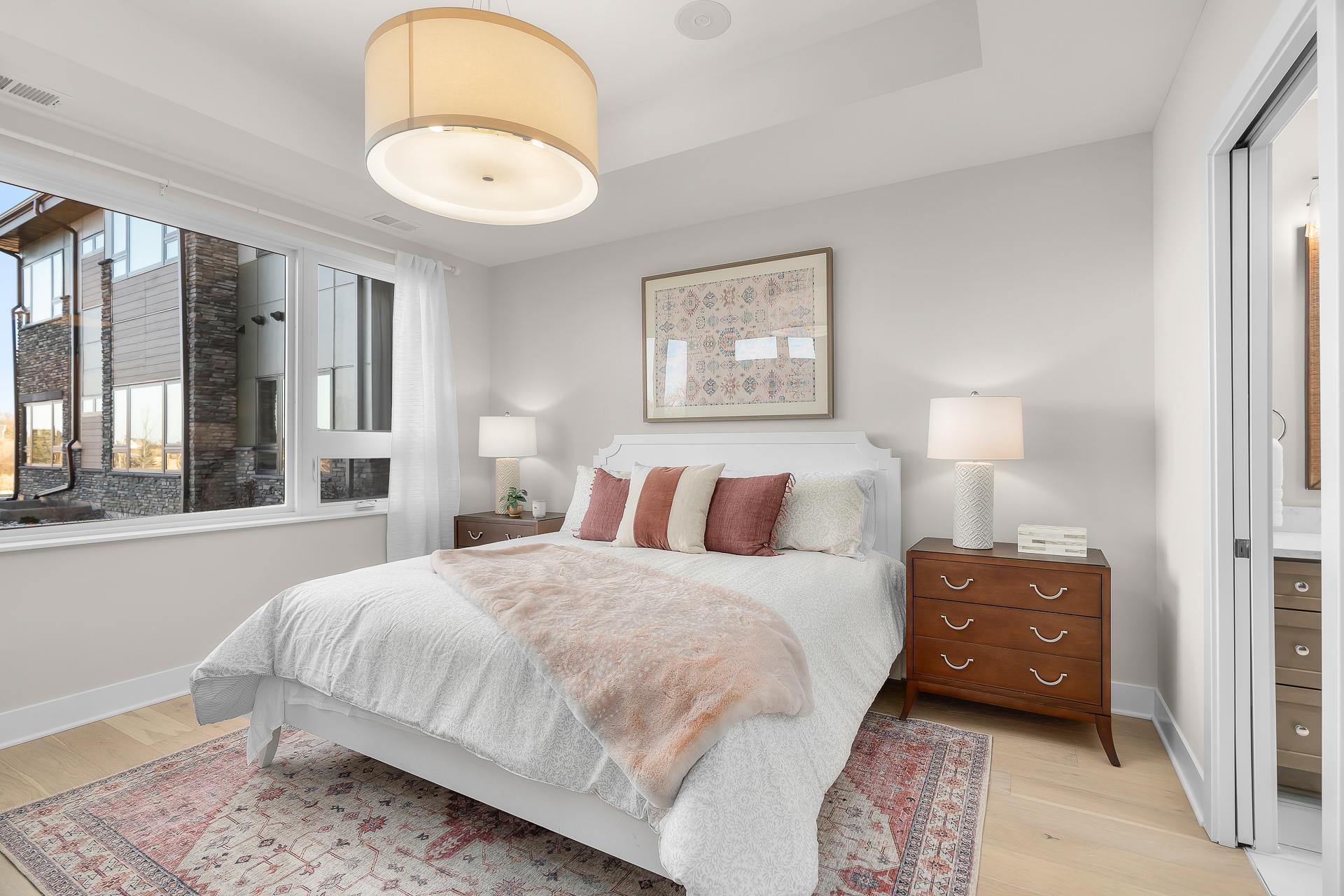 1 Hill Farm Rd Unit: 107