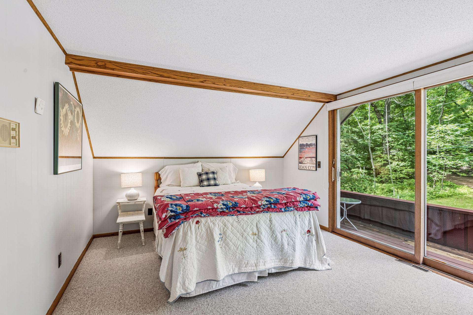 13 Butternut Falls Trail N
