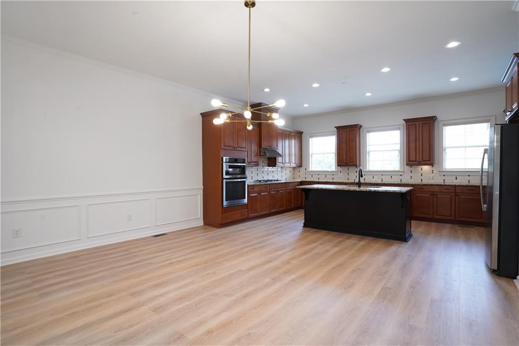 949 Opelousas Way