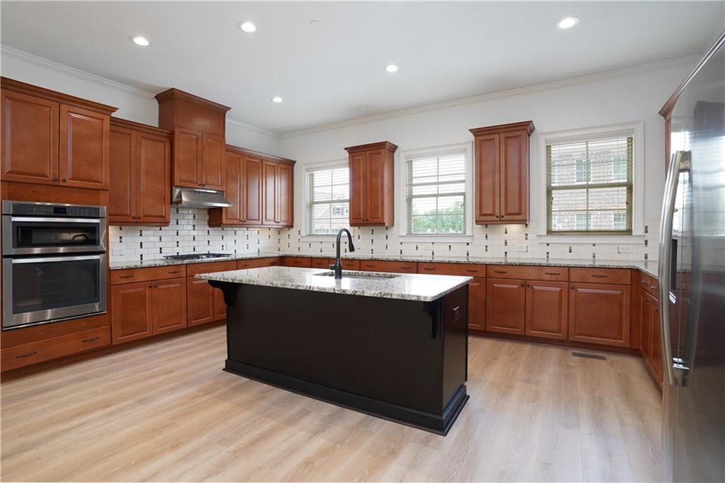 949 Opelousas Way