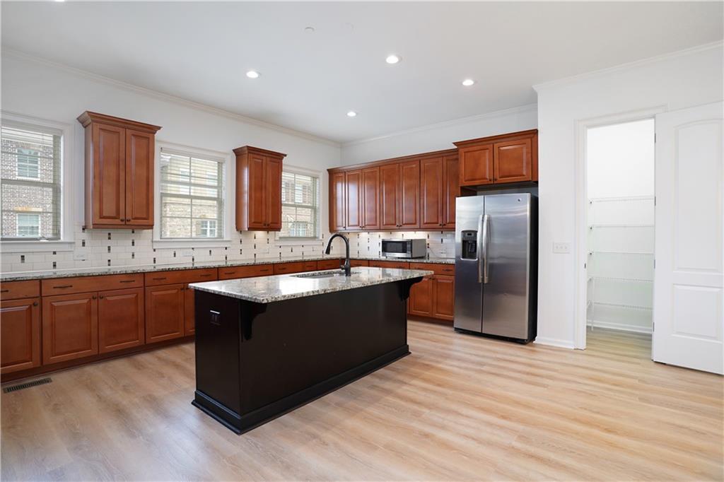 949 Opelousas Way