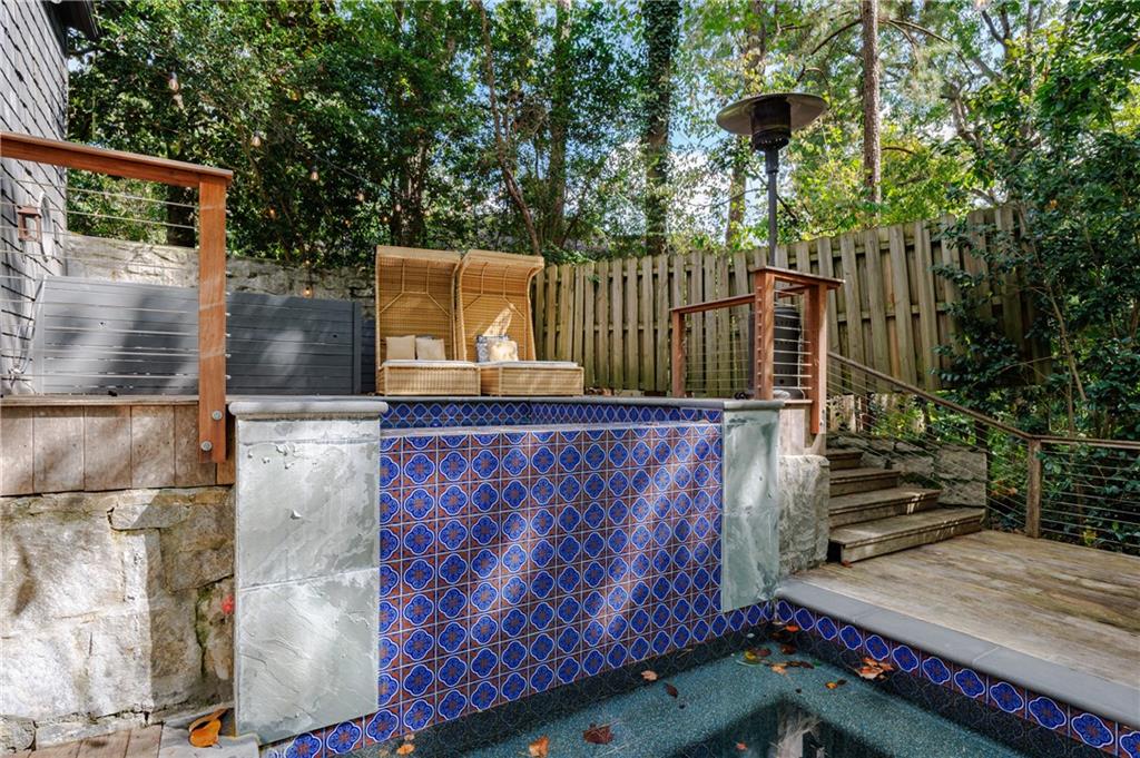 1110 Vernon Springs Court