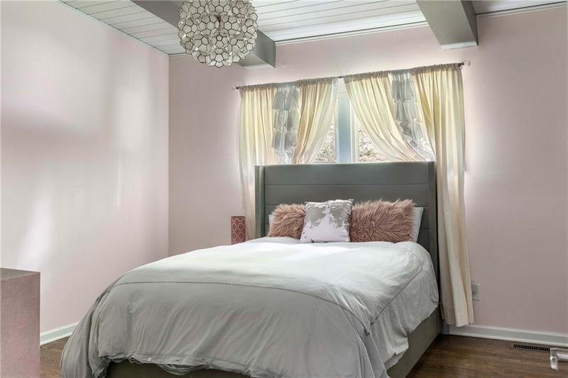 1179 Milmar Drive NW