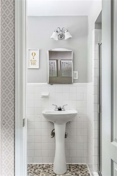 1179 Milmar Drive NW