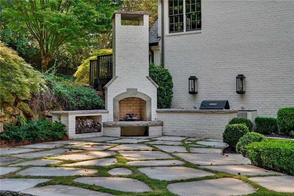 120 Burdette Trail