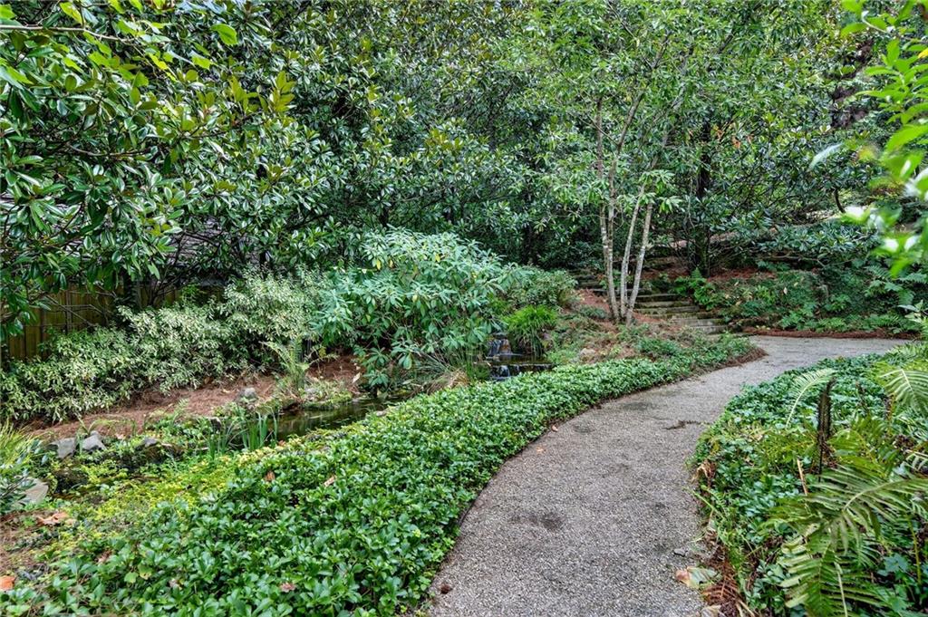 120 Burdette Trail