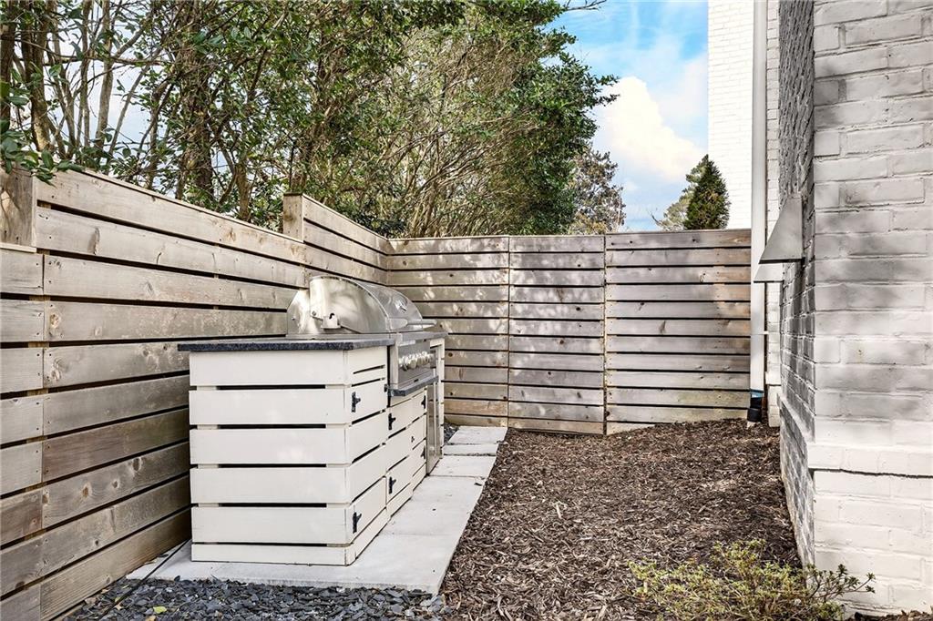 715 Amberidge Trail