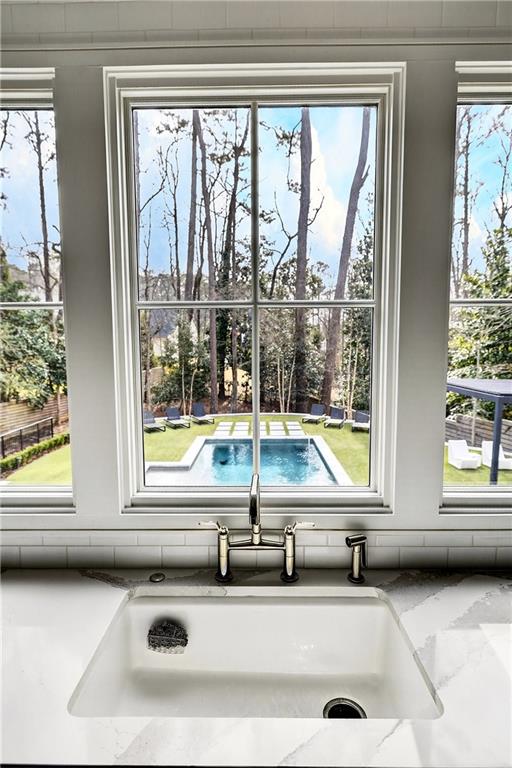 715 Amberidge Trail
