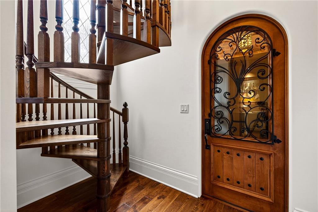 5148 Powers Ferry Road