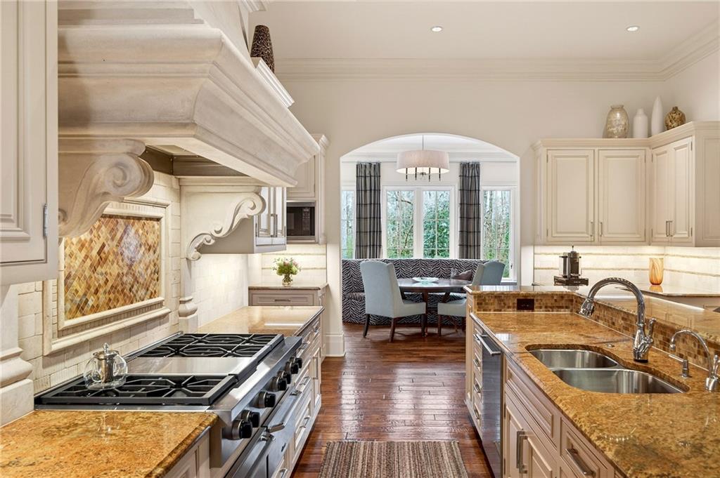 5148 Powers Ferry Road