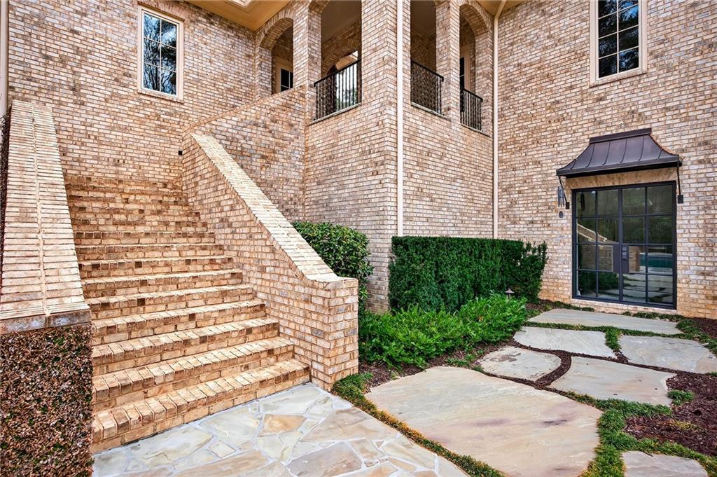 5148 Powers Ferry Road