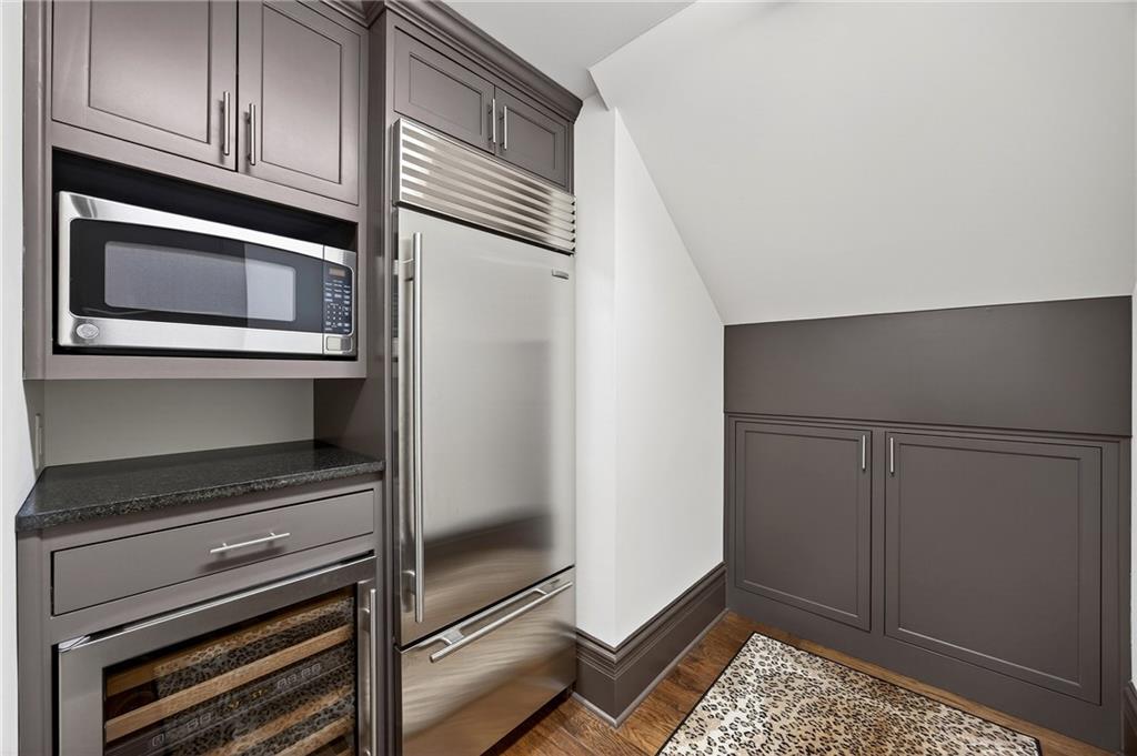 5148 Powers Ferry Road