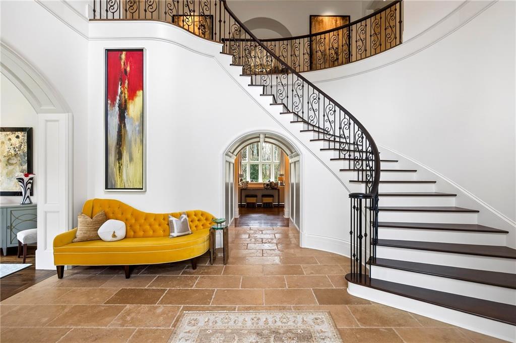 5148 Powers Ferry Road