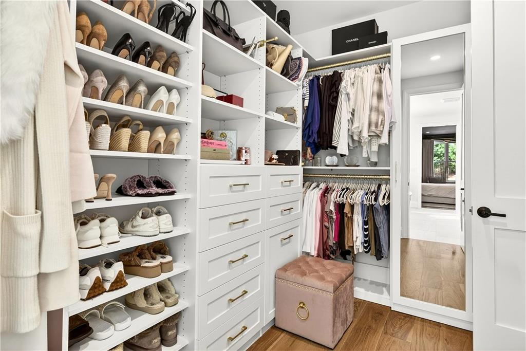 4855 Kitty Hawk Drive