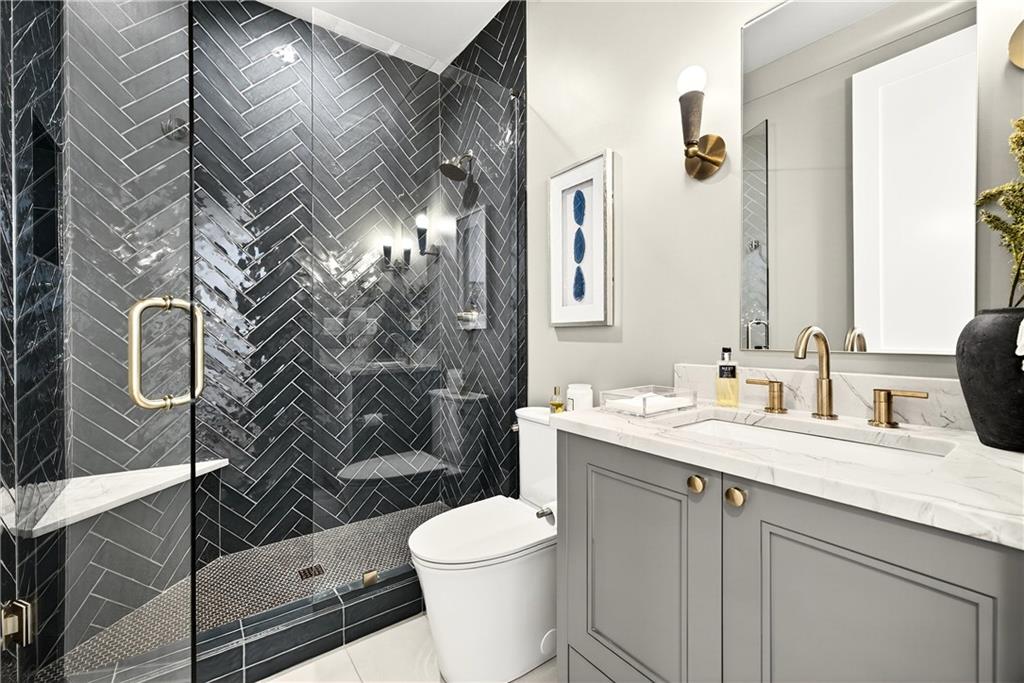 4855 Kitty Hawk Drive