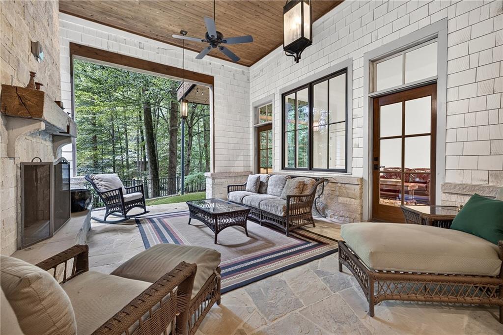 4584 Meadow Valley Drive