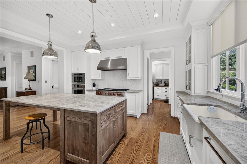 4584 Meadow Valley Drive