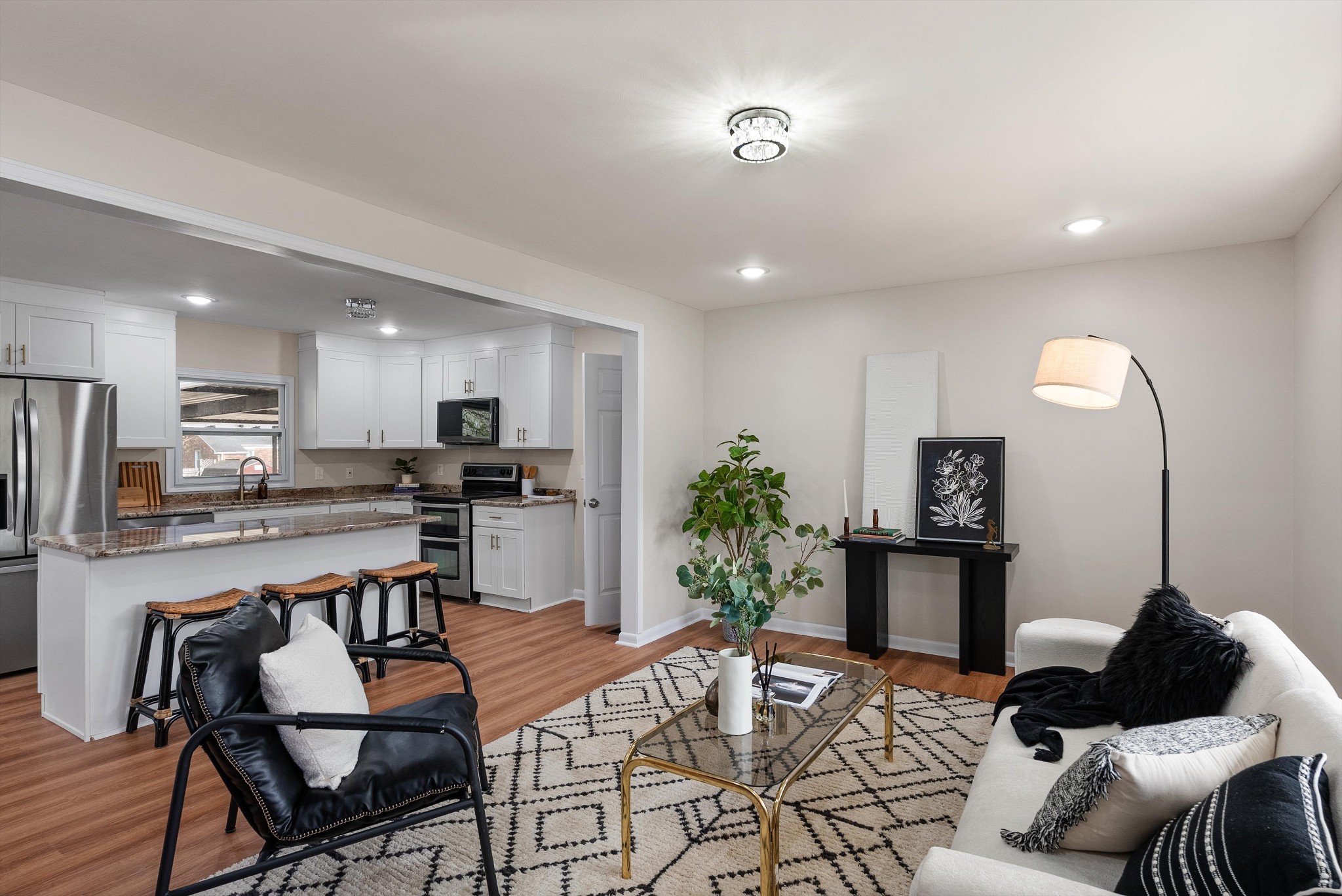 3614 Floral Dr