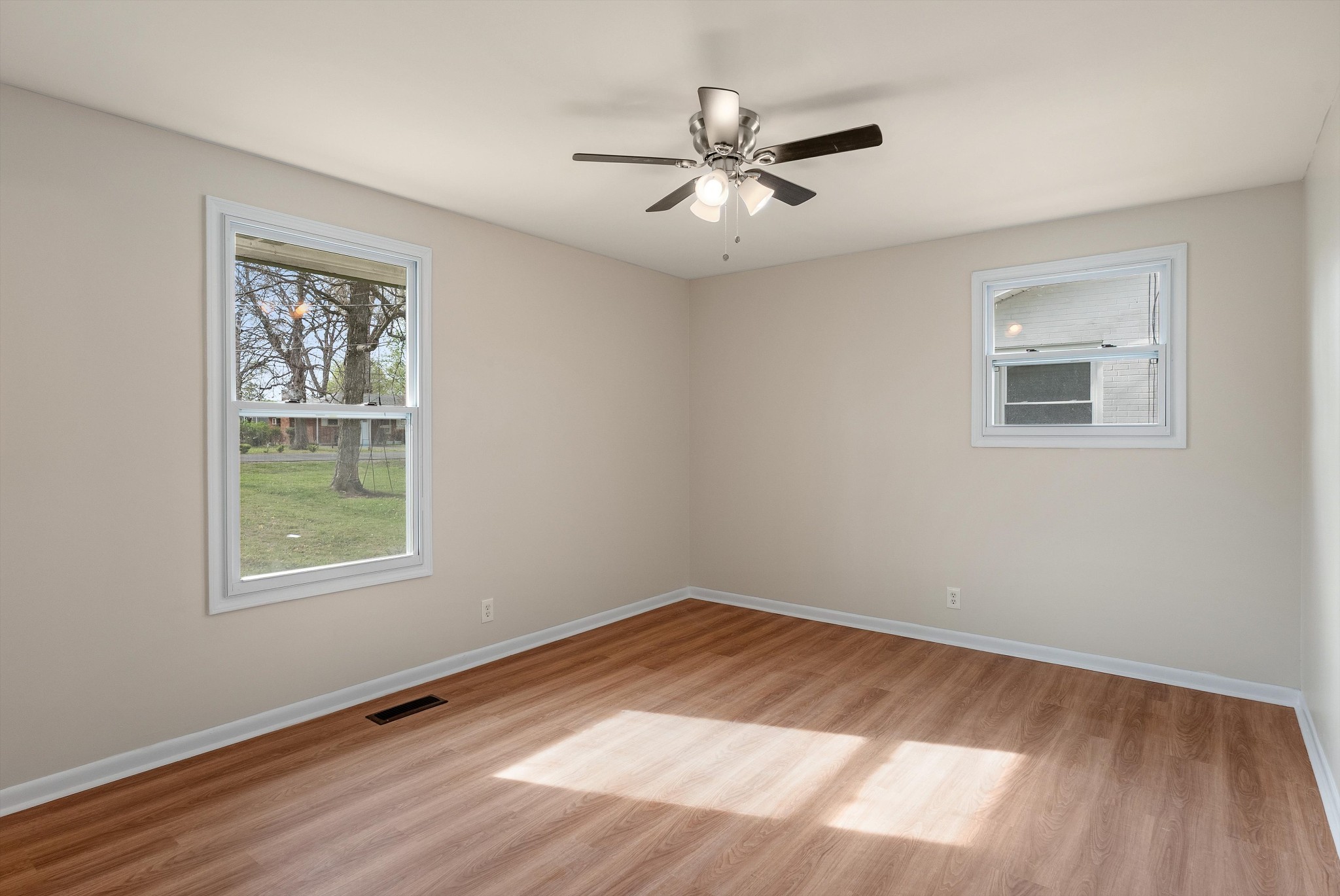 3614 Floral Dr