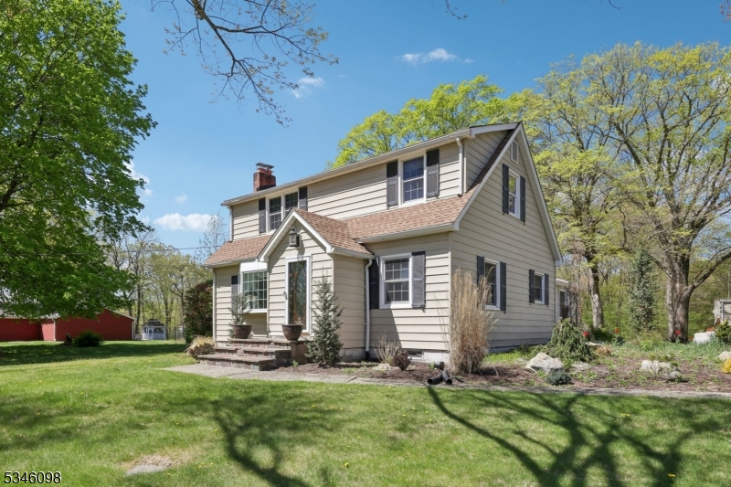 957 Green Pond Rd