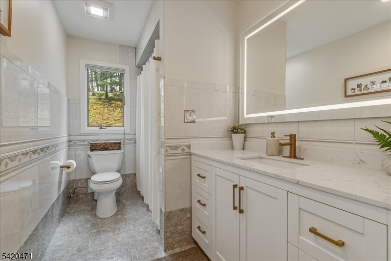 24 Lord William Penn Dr