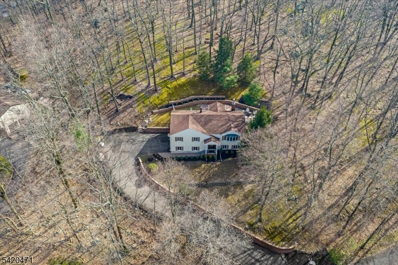 24 Lord William Penn Dr