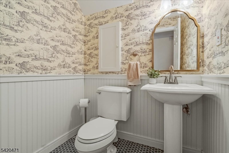 24 Lord William Penn Dr