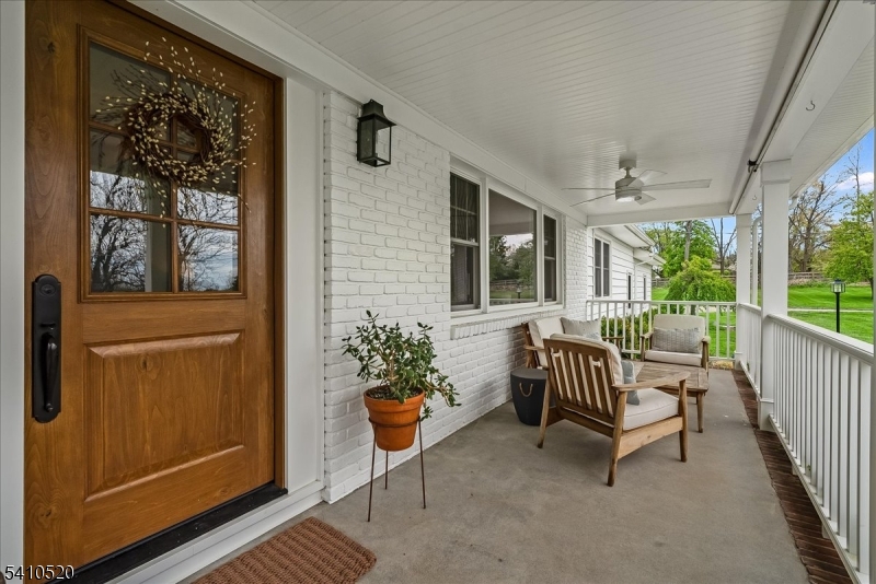 7 Daly Rd