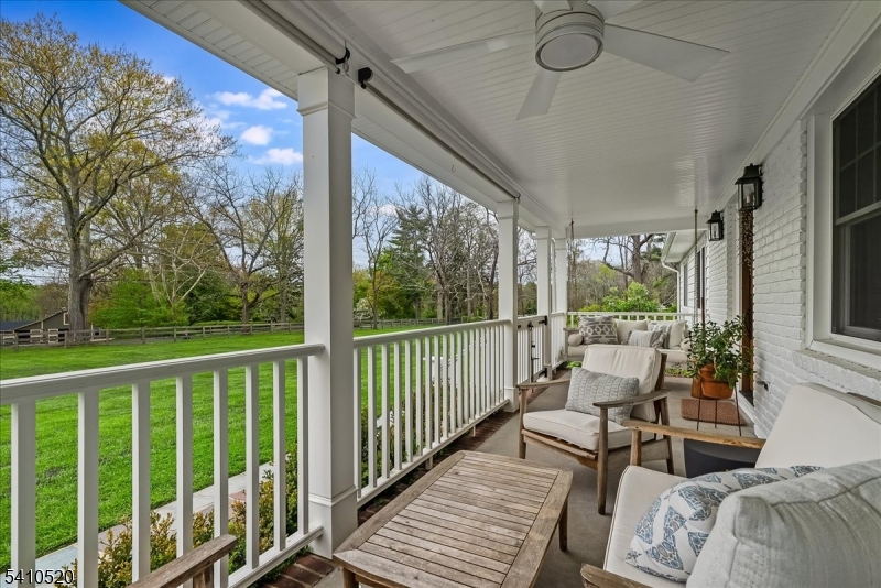 7 Daly Rd