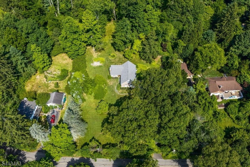 45 Gristmill Rd