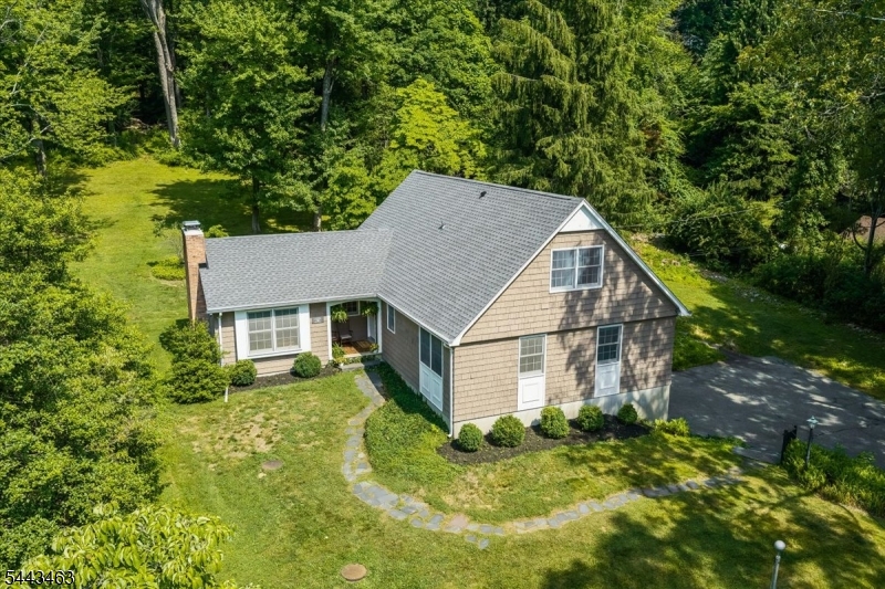 45 Gristmill Rd