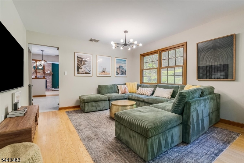 45 Gristmill Rd