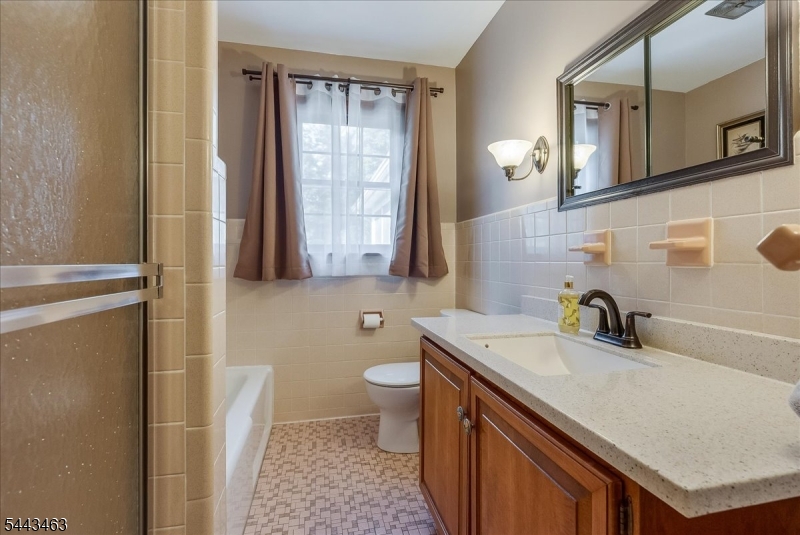45 Gristmill Rd